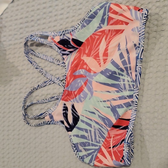 Athleta reversible swim top - Picture 1 of 4